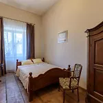 Folwark I Park Rum i privatbostad Bukowiec (Lower Silesia)