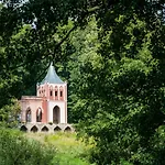 Folwark I Park Rum i privatbostad Bukowiec (Lower Silesia)