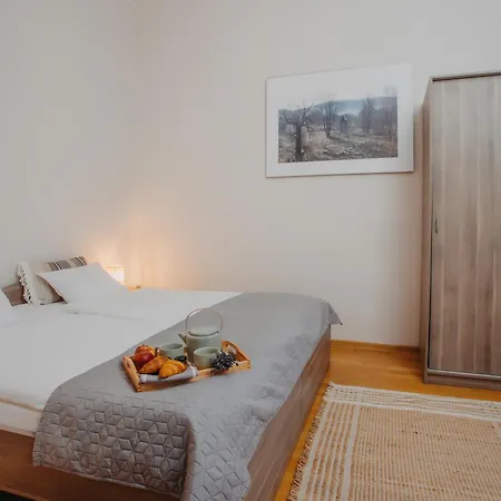 בית אירוח Folwark I Park